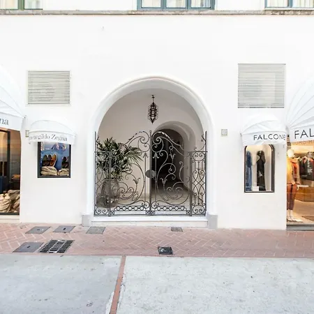 Appartamento Camerelle 33 *